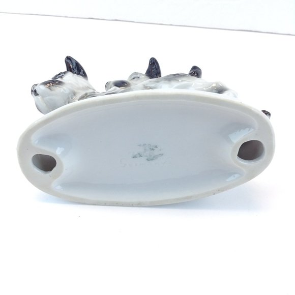 Carl Scheidig Germany Porcelain Scottish Terrier Scottie Schnauzer Dogs - Picture 9 of 16